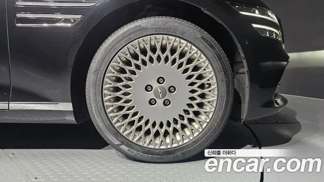 Genesis G80 Бензин 2.5 турбо 2WD — Фото автомобиля 20