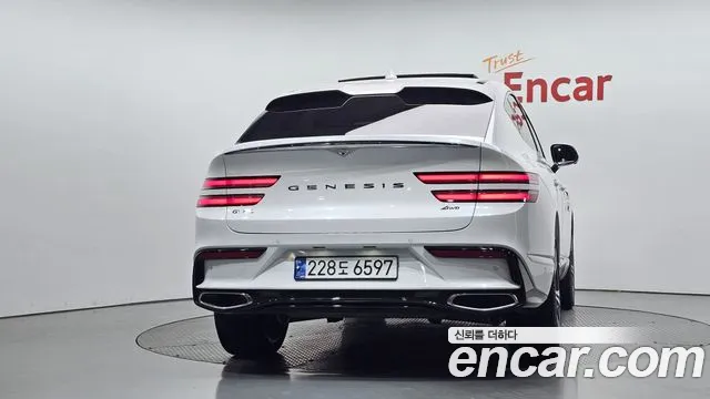 Genesis GV80 — Фото автомобиля 4