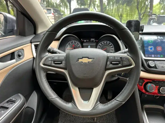 Chevrolet Monza — Фото автомобиля 16