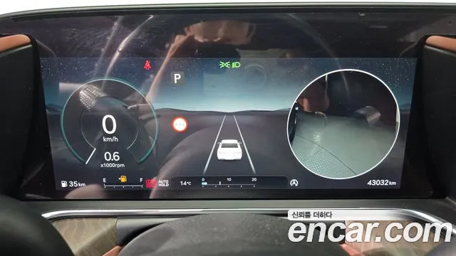 Genesis G90 Бензин 3.5 турбо AWD — Фото автомобиля 8