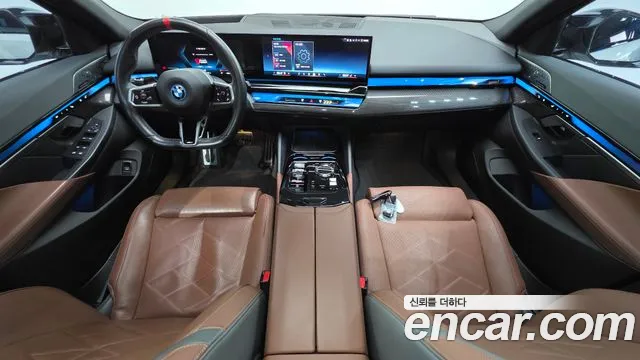 BMW i5 G60 — Фото автомобиля 10