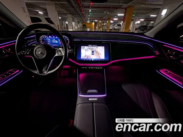 Mercedes-Benz E-Class — Фото автомобиля 9