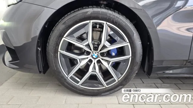 BMW 5-Series 5 серия (G60) 523d xDrive M Sport — Фото автомобиля 5