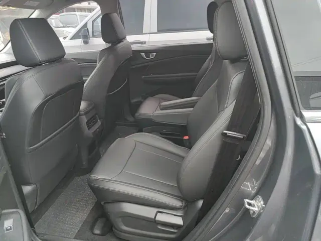 Wuling Jiachen — Фото автомобиля 16