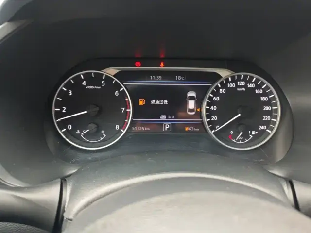 Nissan Sylphy — Фото автомобиля 11