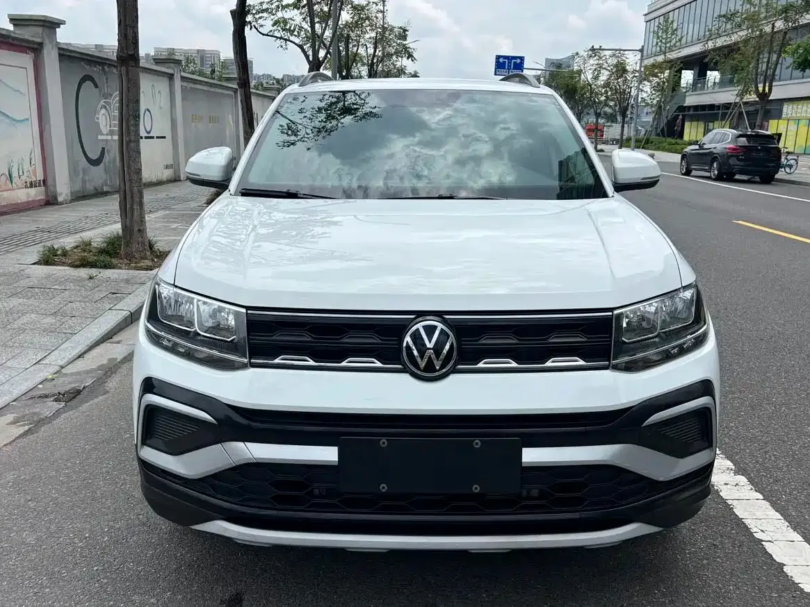Volkswagen T-Cross 2023 Facelift 1.5L Automatic Trend Edition — Фото автомобиля 2