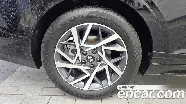 Hyundai Grandeur GN7 — Фото автомобиля 5