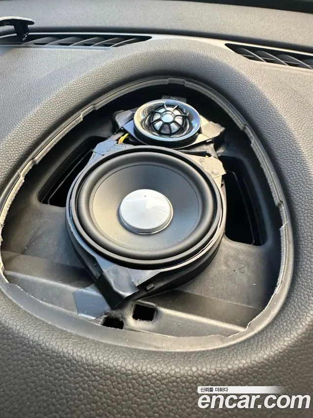 MINI Cooper Cooper Electric — Фото автомобиля 13