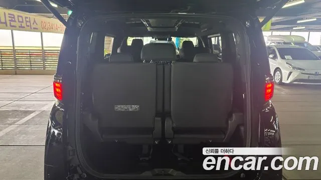 Toyota Alphard 4th Gen — Фото автомобиля 13