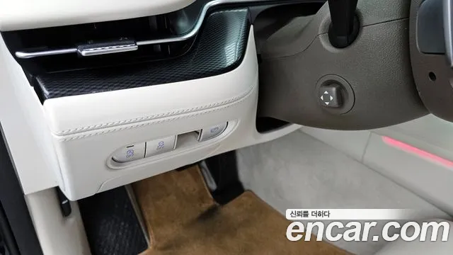 Genesis G90 Бензин 3.5 турбо AWD — Фото автомобиля 18