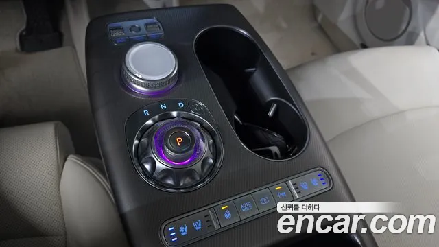 Genesis GV60 — Фото автомобиля 8