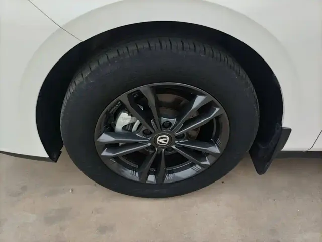 Changan Lamore — Фото автомобиля 22