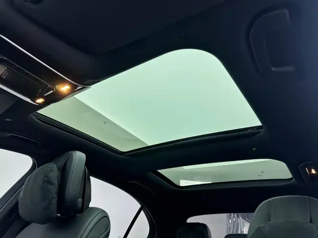 Mercedes-Benz C-Class — Фото автомобиля 15
