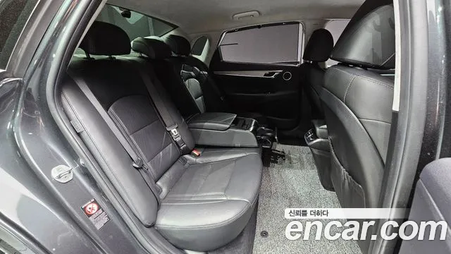 Hyundai Grandeur Новый Grandeur IG — Фото автомобиля 17
