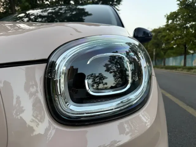 Leapmotor T03 — Фото автомобиля 15