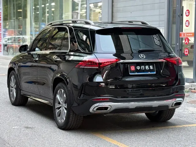 Mercedes-Benz GLE-Class — Фото автомобиля 22
