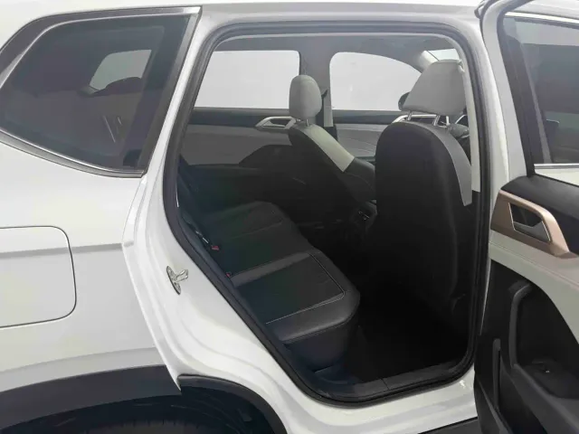 Volkswagen Tharu — Фото автомобиля 7