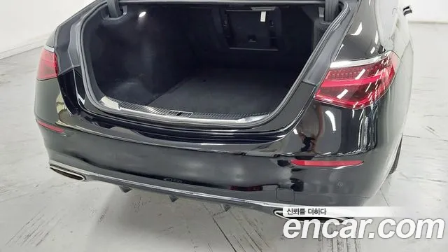 Mercedes-Benz S-Class W223 — Фото автомобиля 11