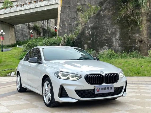 BMW 1 Series — Фото автомобиля 3