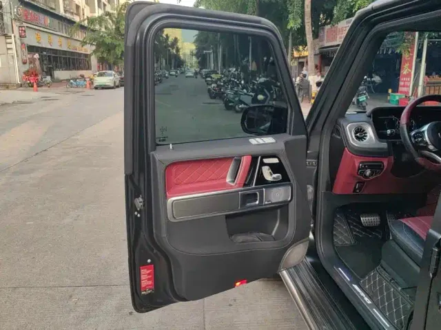 Mercedes-Benz G-Class — Фото автомобиля 7