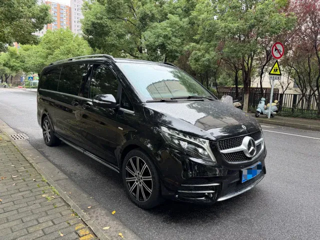Mercedes-Benz V-Class — Фото автомобиля 3