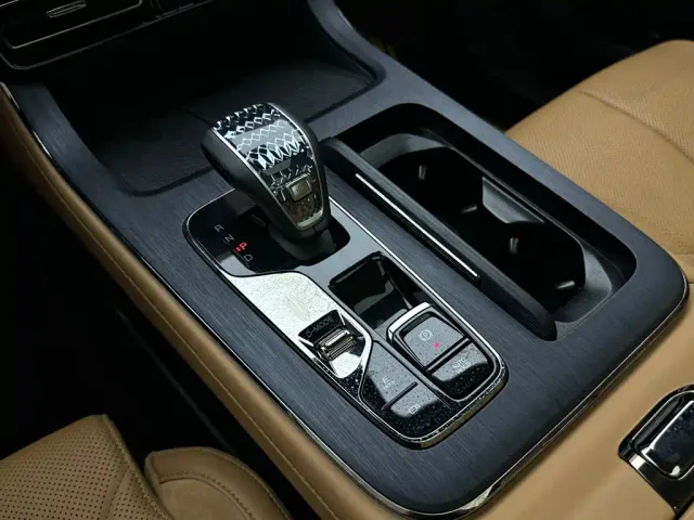 GAC Trumpchi ES9 — Фото автомобиля 17