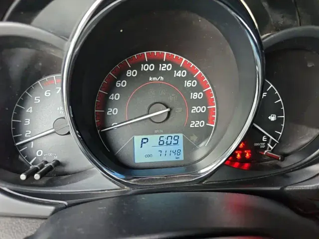 Toyota Vios — Фото автомобиля 11