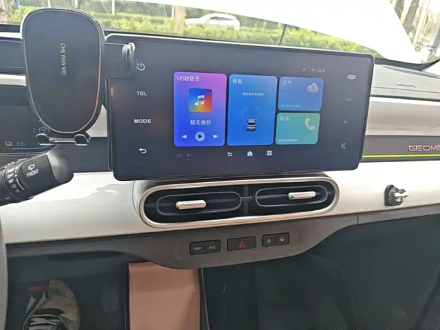 Geely Panda — Фото автомобиля 12