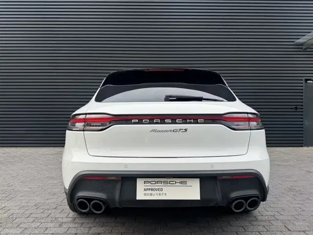 Porsche Macan — Фото автомобиля 19