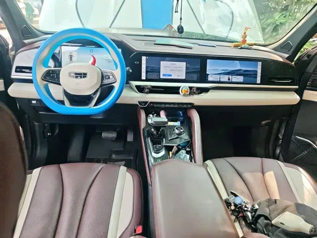 Geely Xingyue L — Фото автомобиля 12