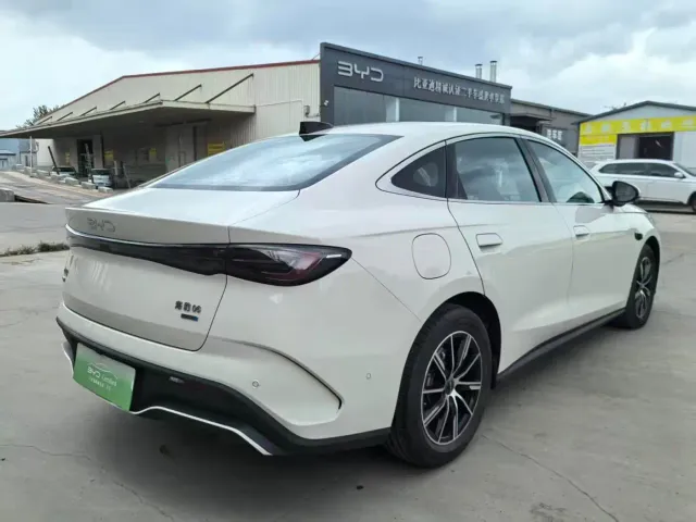 BYD Seal 06 — Фото автомобиля 8
