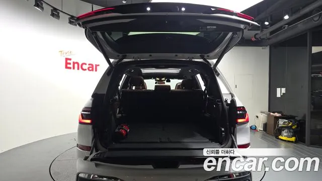 BMW X7 — Фото автомобиля 29