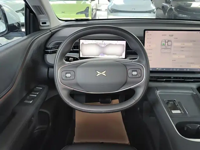 Xpeng G6 — Фото автомобиля 6