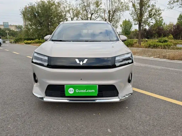 Wuling Starlight 730 — Фото автомобиля 2
