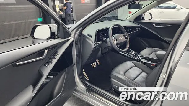 Kia Niro All Niro EV Earth — Фото автомобиля 10