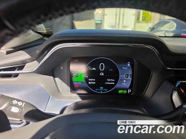 Chevrolet Bolt EUV — Фото автомобиля 7