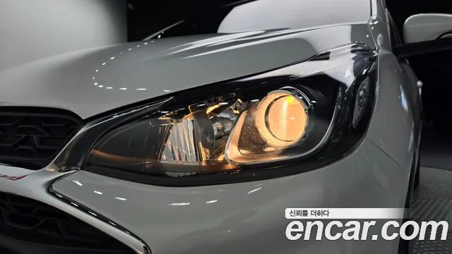 Chevrolet Spark — Фото автомобиля 7