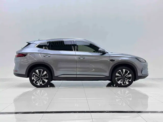 BYD Song PLUS — Фото автомобиля 5