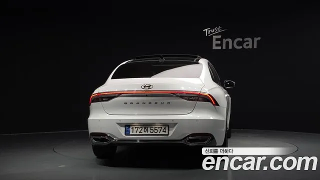 Hyundai Grandeur New — Фото автомобиля 4