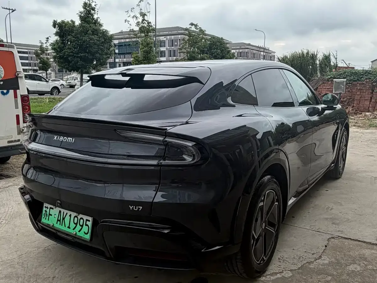Xiaomi Auto Xiaomi YU7 — Фото автомобиля 5
