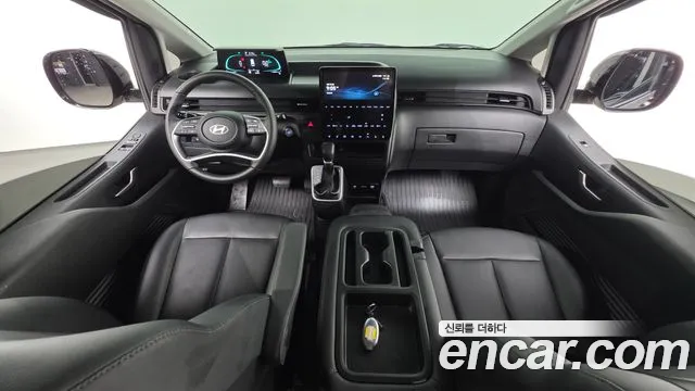 Hyundai Staria — Фото автомобиля 10