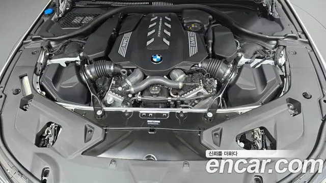 BMW 8-Series — Фото автомобиля 6
