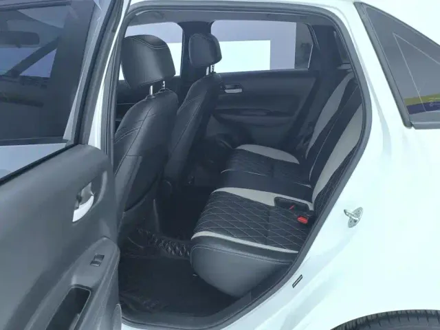 Honda Fit — Фото автомобиля 11