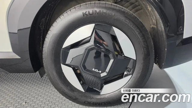 Kia EV9 — Фото автомобиля 21