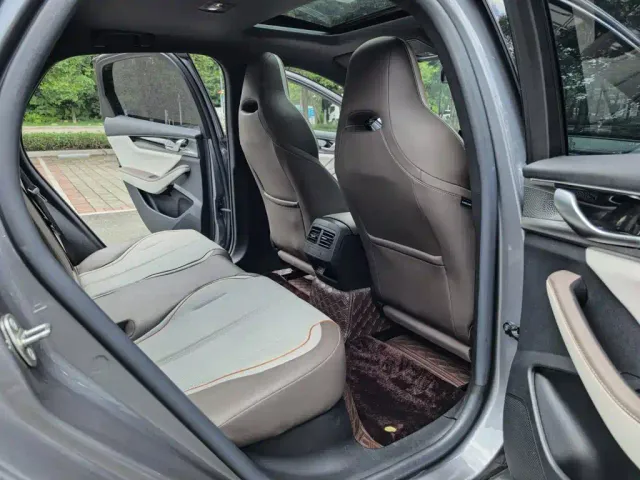BYD Qin PLUS — Фото автомобиля 9