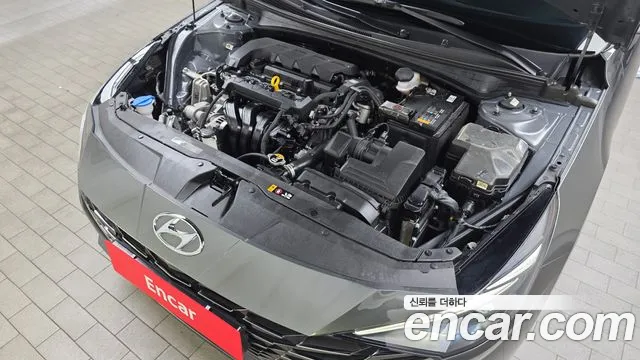 Hyundai AVANTE Avante (CN7) — Фото автомобиля 6