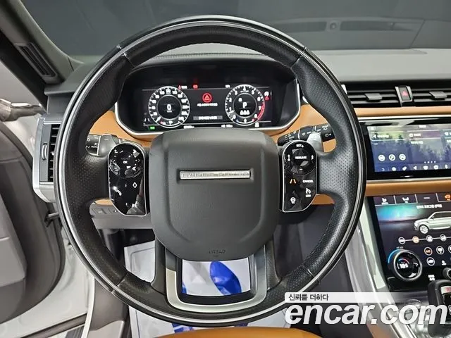 Land Rover Range Rover Sport — Фото автомобиля 11