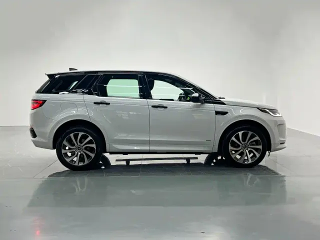 Land Rover Discovery Sport — Фото автомобиля 7