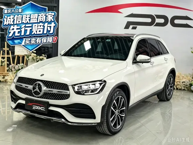 Фотография автомобиля — Mercedes-Benz GLC-Class