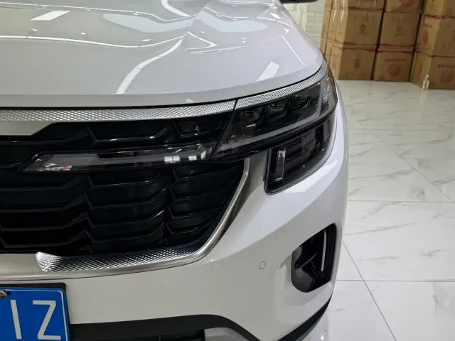 Kia Seltos — Фото автомобиля 9